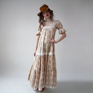 Vintage Collectible 1970s Laura Ashley dress